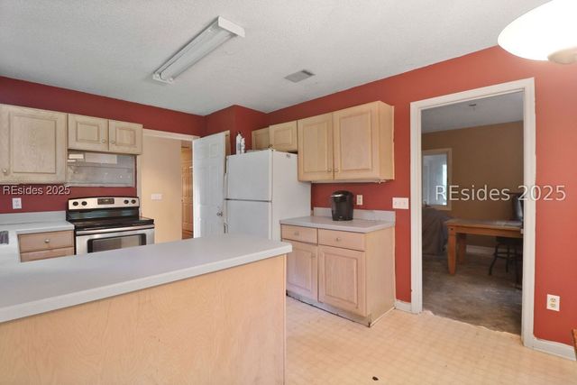 7 Stillwater Ct, Hilton Head Island, SC 29926