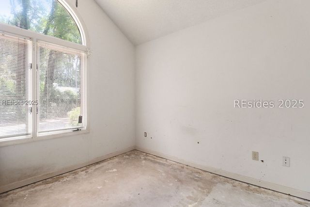 7 Stillwater Ct, Hilton Head Island, SC 29926