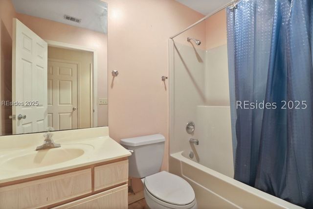 7 Stillwater Ct, Hilton Head Island, SC 29926