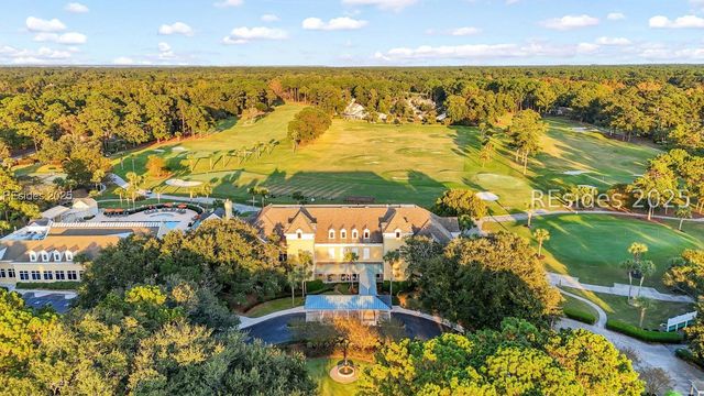 7 Stillwater Ct, Hilton Head Island, SC 29926