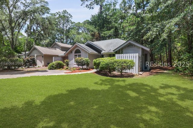7 Stillwater Ct, Hilton Head Island, SC 29926