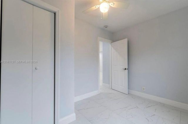 425 NW 14th Way, Fort Lauderdale, FL 33311