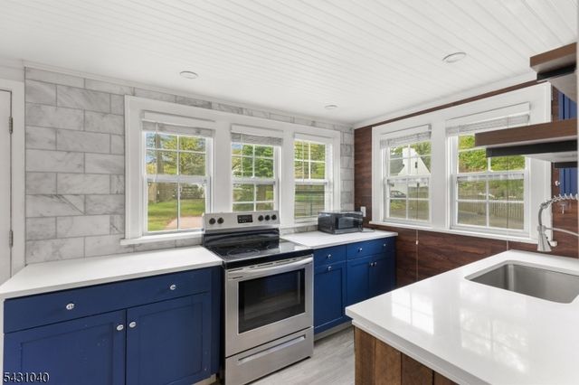119 Bell Ave, Hopatcong Boro, NJ 07843
