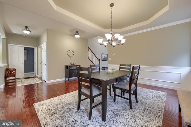 14 CHAMBERLAIN LN, Millersville, PA 17551