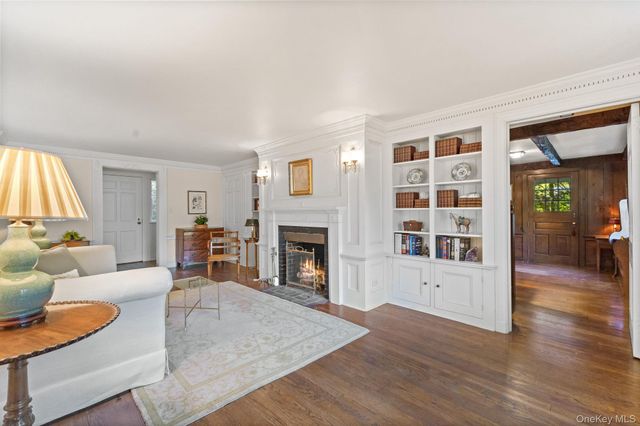 124 Seven Bridges Road, Chappaqua, NY 10514