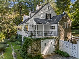 124 Seven Bridges Road, Chappaqua, NY 10514