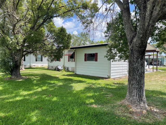 2102 CANOPY CIRCLE 150, Zellwood, FL 32798