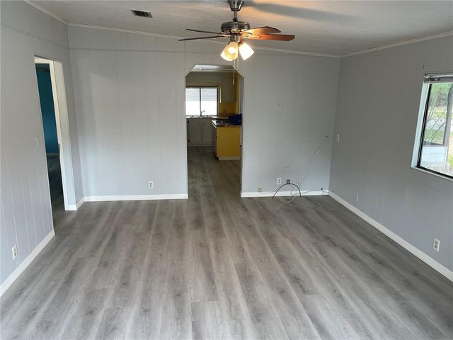 2102 CANOPY CIRCLE 150, Zellwood, FL 32798