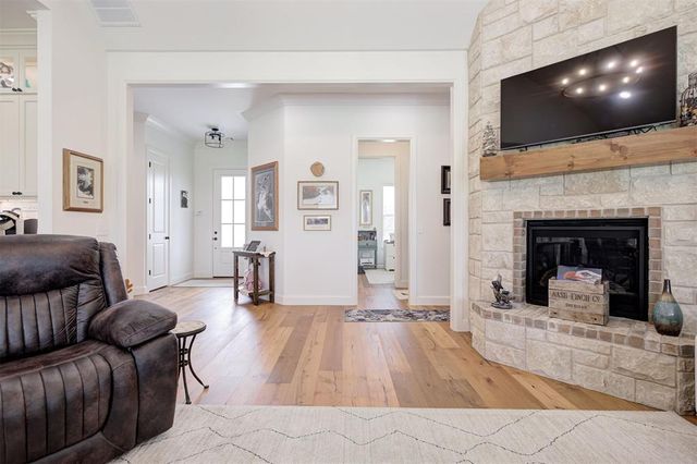 1105 Dorsi Way, Newcastle, OK 73065