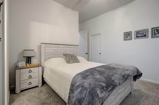 1105 Dorsi Way, Newcastle, OK 73065