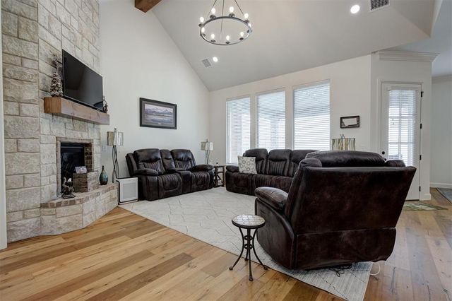 1105 Dorsi Way, Newcastle, OK 73065