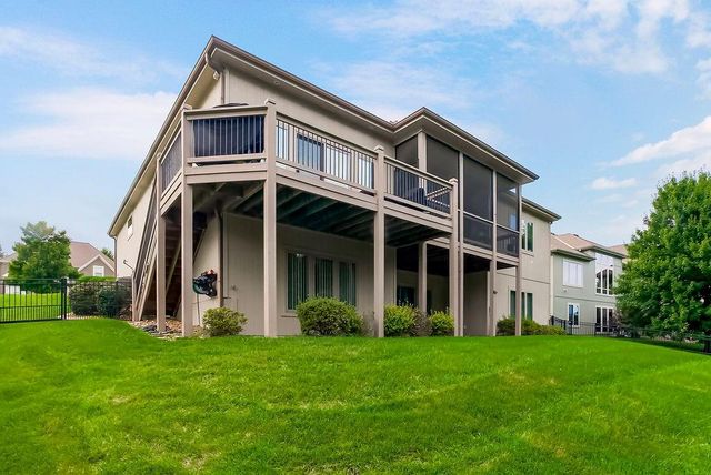 1808 NE Parks Summit Boulevard, Lee's Summit, MO 64064