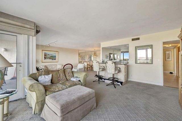 521 N Riverside Drive 1207, Pompano Beach, FL 33062