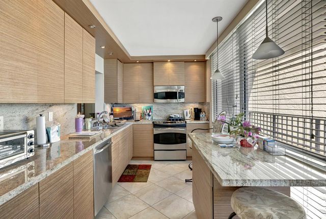 521 N Riverside Drive 1207, Pompano Beach, FL 33062