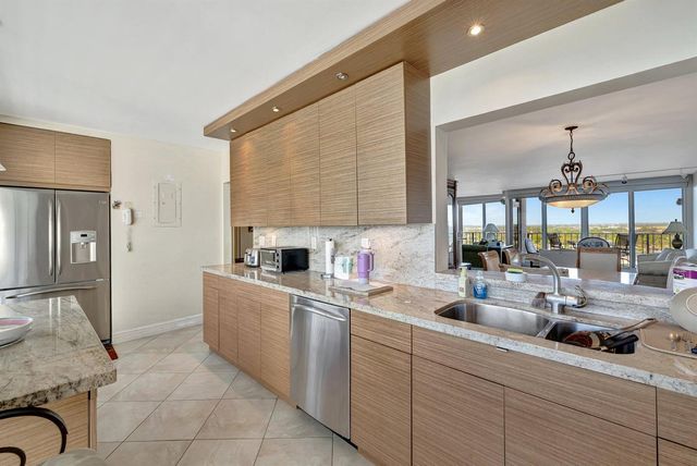 521 N Riverside Drive 1207, Pompano Beach, FL 33062