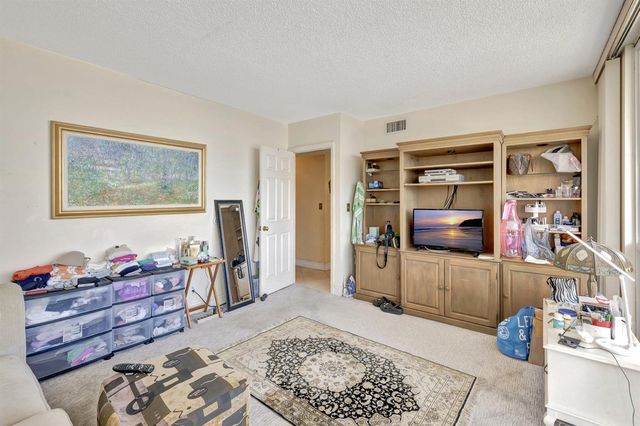 521 N Riverside Drive 1207, Pompano Beach, FL 33062