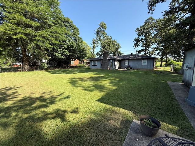 3655 Julio Road, Springdale, AR 72764