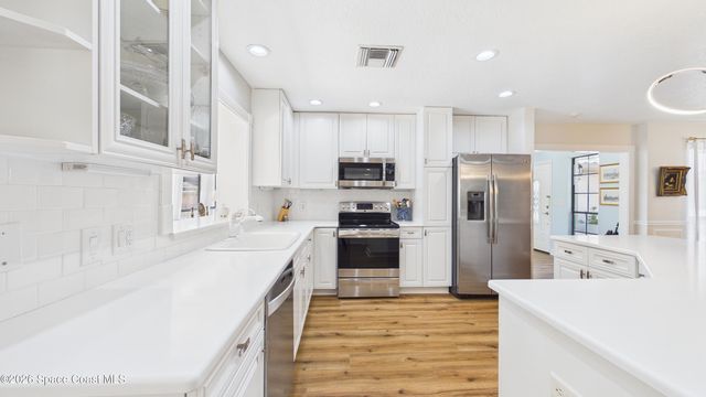 3083 Rio Pino N, Melbourne, FL 32903