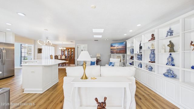 3083 Rio Pino N, Melbourne, FL 32903