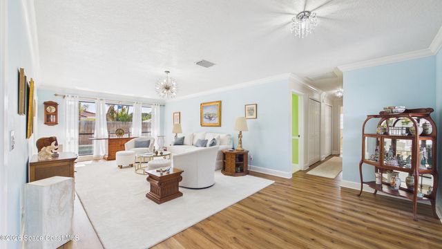 3083 Rio Pino N, Melbourne, FL 32903