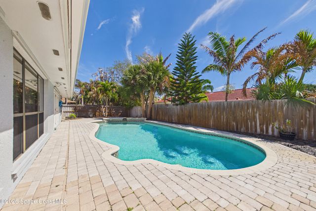 3083 Rio Pino N, Melbourne, FL 32903