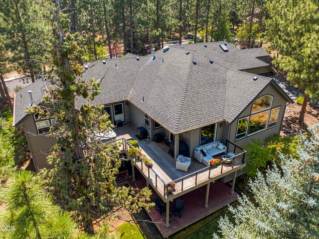 1804 NW Remarkable Drive, Bend, OR 97703