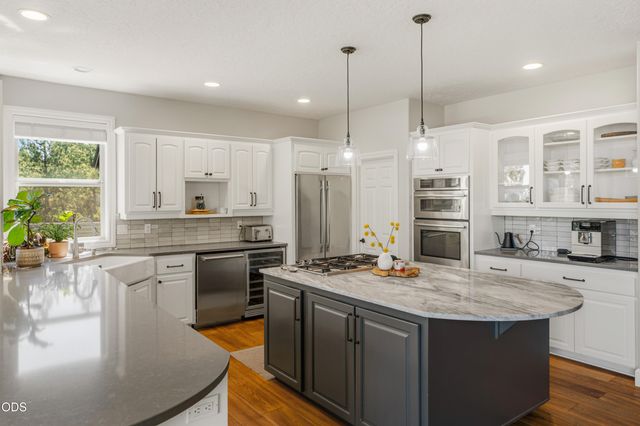 1804 NW Remarkable Drive, Bend, OR 97703