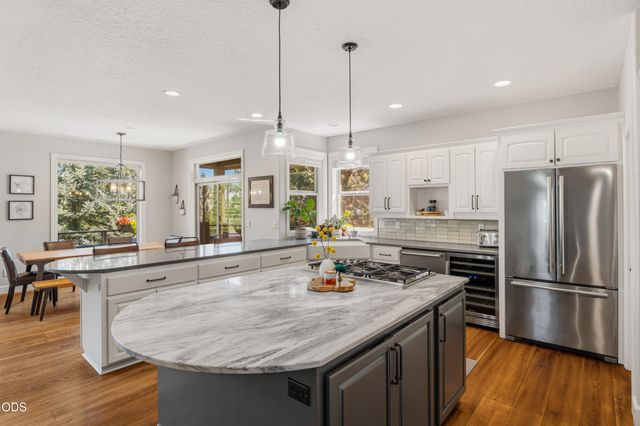 1804 NW Remarkable Drive, Bend, OR 97703