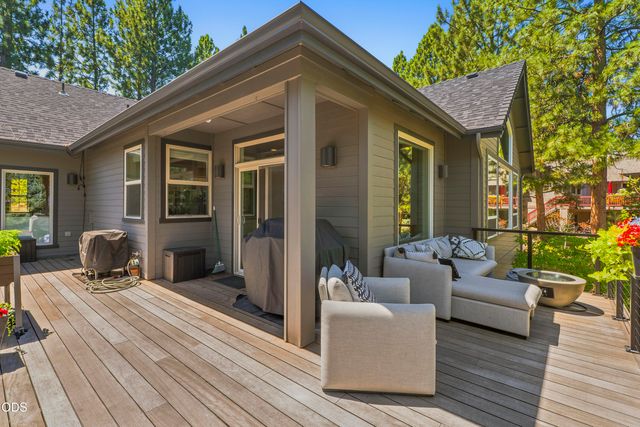 1804 NW Remarkable Drive, Bend, OR 97703