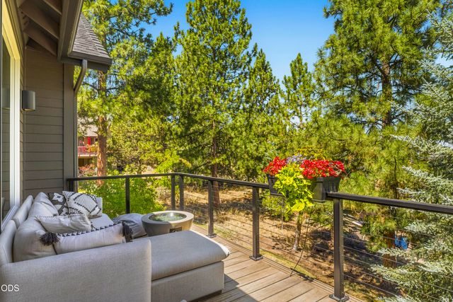 1804 NW Remarkable Drive, Bend, OR 97703