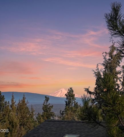 1804 NW Remarkable Drive, Bend, OR 97703