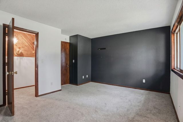 2455 Crestwood Drive, North Saint Paul, MN 55109