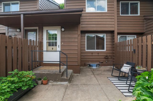2455 Crestwood Drive, North Saint Paul, MN 55109