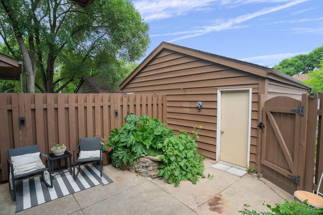 2455 Crestwood Drive, North Saint Paul, MN 55109
