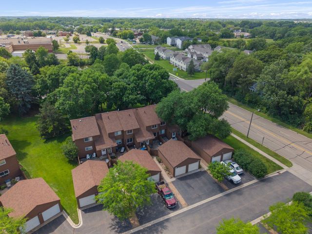 2455 Crestwood Drive, North Saint Paul, MN 55109