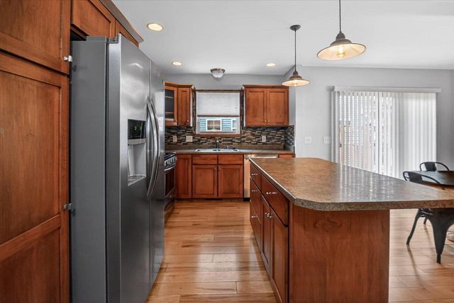 1471 Wild Iris Street, Sun Prairie, WI 53590