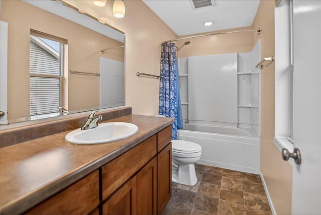 1471 Wild Iris Street, Sun Prairie, WI 53590