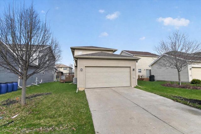1471 Wild Iris Street, Sun Prairie, WI 53590