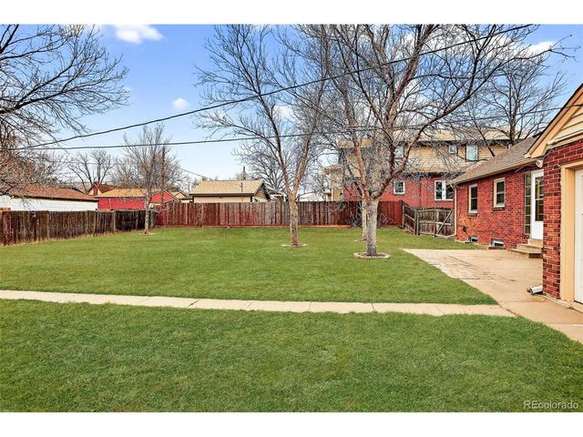 1630 S Lafayette St, Denver, CO 80210