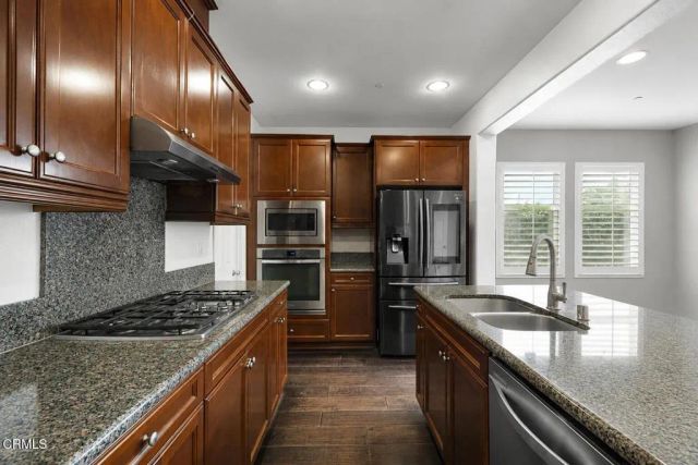 197 Pelican Pointe Court, Port Hueneme, CA 93041