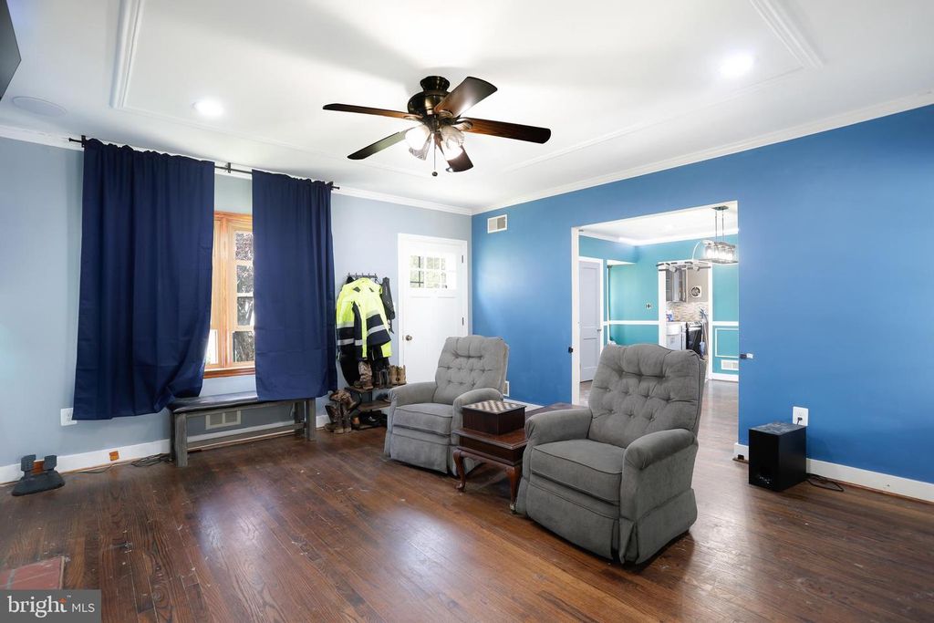 Image 4 of property listing at 1458 PERRYVILLE RD, Perryville, MD 21903