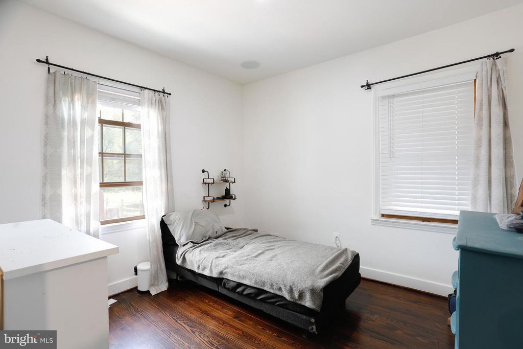 Image 7 of property listing at 1458 PERRYVILLE RD, Perryville, MD 21903