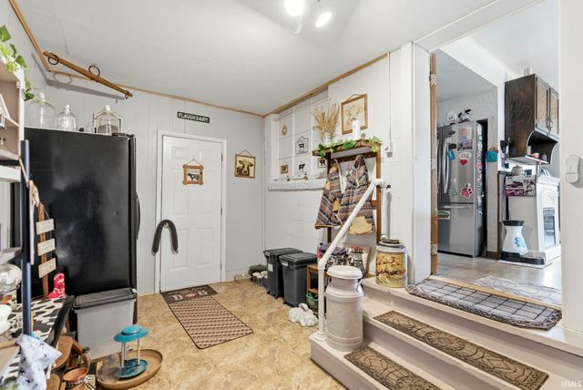 2403 Kenwood Avenue, Fort Wayne, IN 46805