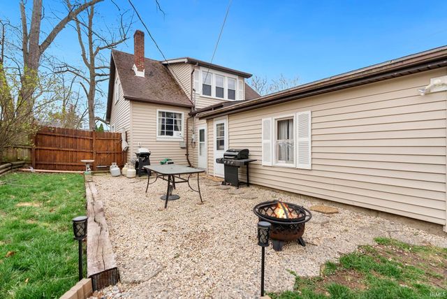 2403 Kenwood Avenue, Fort Wayne, IN 46805