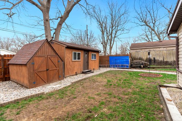 2403 Kenwood Avenue, Fort Wayne, IN 46805