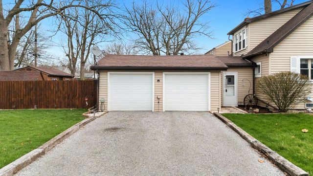 2403 Kenwood Avenue, Fort Wayne, IN 46805