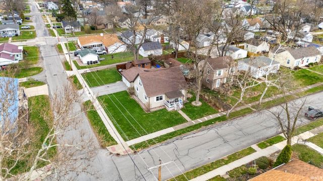 2403 Kenwood Avenue, Fort Wayne, IN 46805