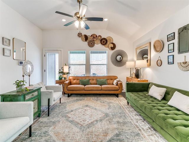 3809 NW 176th Street, Edmond, OK 73012