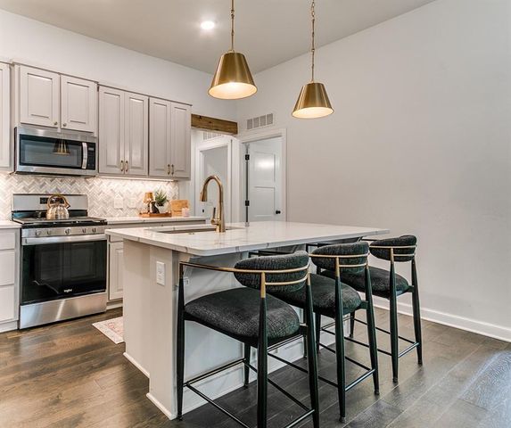 3809 NW 176th Street, Edmond, OK 73012