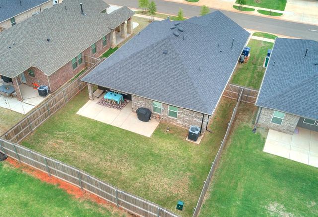 3809 NW 176th Street, Edmond, OK 73012